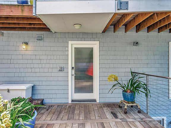 3rd image of 60 Edwards Avenue