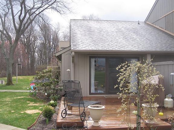 2nd image of 2369 Bay Woods Ct