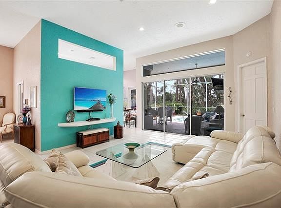 2nd image of 19330 Northbridge Way