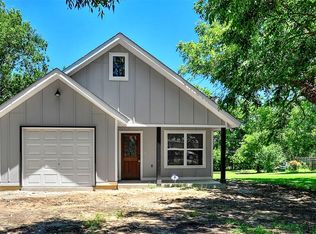 212 W Locust, Whitesboro, TX 76273