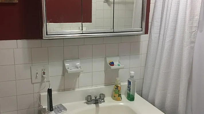 Rented by Nooklyn NYC LLC | media 30