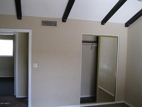 4th image of 352 E Kenwood Cir