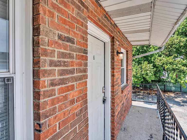 605 W Michigan St #6 — Photo 12