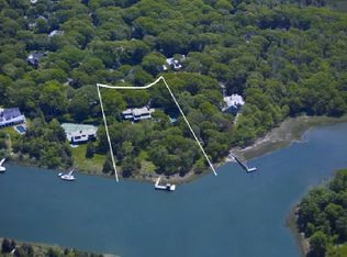 18 West Dr, Sag Harbor, NY 11963