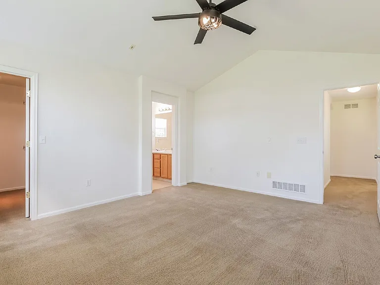 4240 Brookwood Pl — Photo 12