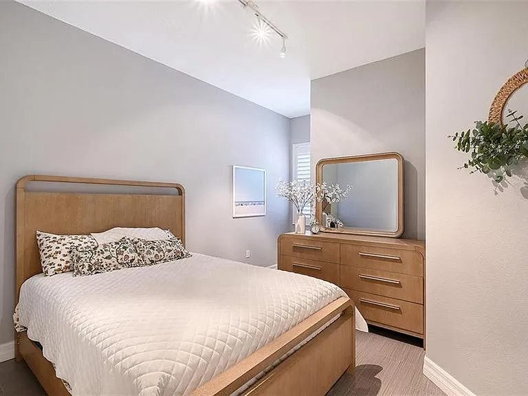 1921 Monte Carlo Dr #302 — Photo 20