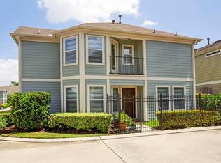 1702 Redwing Haven Dr, Houston, TX 77009