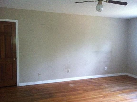4th image of 5440 Heritage Ave