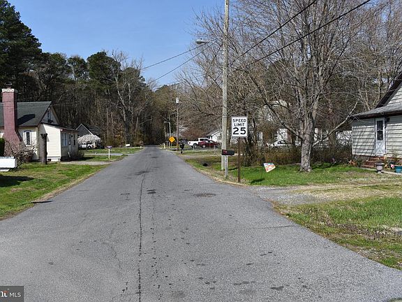 3rd image of 501 Harrington Ave