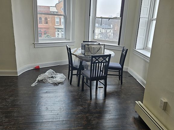 3rd image of 2843 Saint Paul St #2