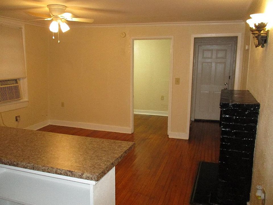2nd image of 1309 Bourbon St APT 4
