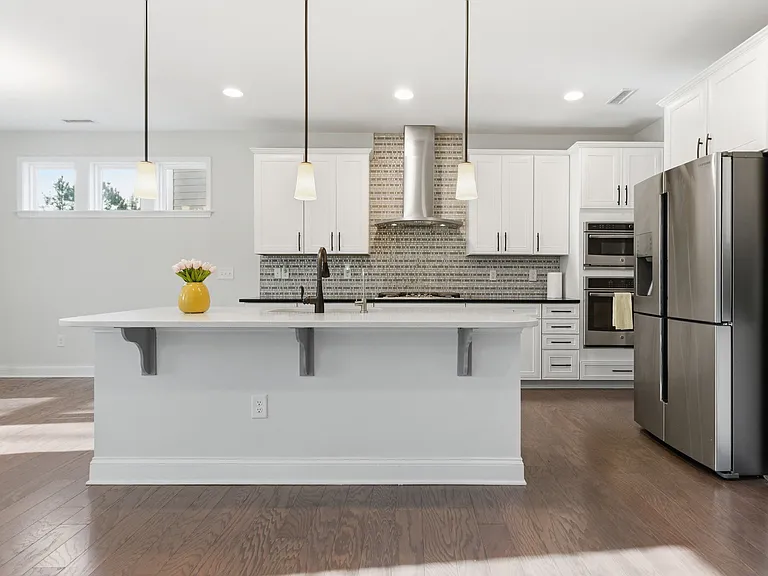 721 Vine Pond Ct — Photo 8