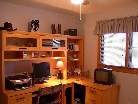 Third bedroom (or office)