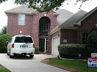 15318 Amesbury Ln, Sugar Land, TX 77478