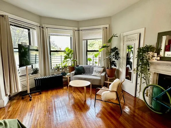 44 Fenway APT 2, Boston, MA 02215