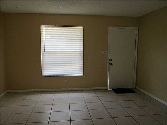 2nd image of 295 13th Ave