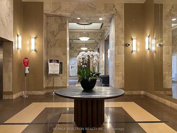 4th image of 8 Park Rd #3011
