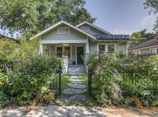 1111 E 7th 1/2 St, Houston, TX 77009