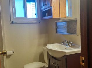1229 1/2 8th St, Bremerton, WA 98337
