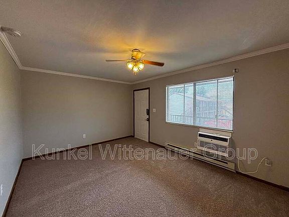 3rd image of 2609A Sierra Dr