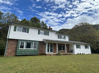 239 Big Phoenix Mountain Rd, Warrensville, NC 28693