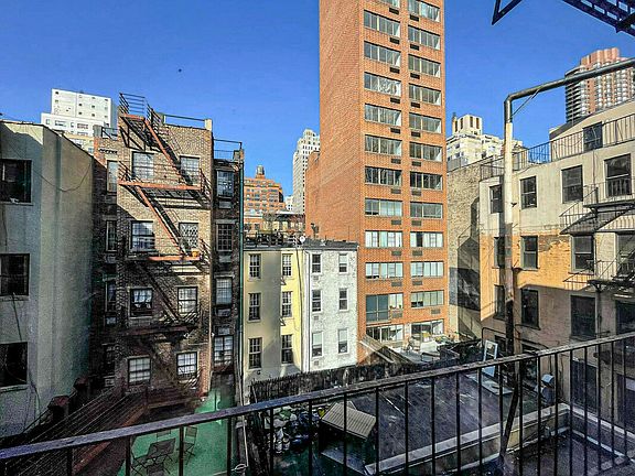 5th image of 249 E 77th St APT 4RE