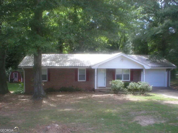280 Hillcrest Dr, Statham, GA 30666