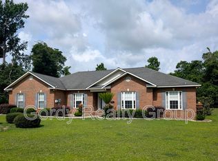 5222 Oak Dr, Marianna, FL 32446