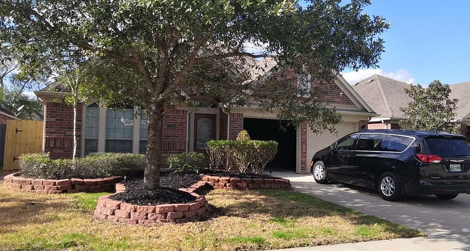 1st image of 13518 Marble Pointe Ln