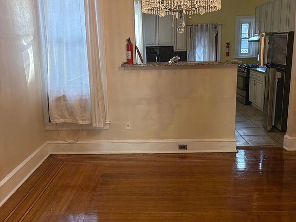 4th image of 4520 N Smedley St
