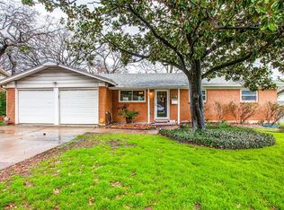 6801 Gary Ln, Fort Worth, TX 76112