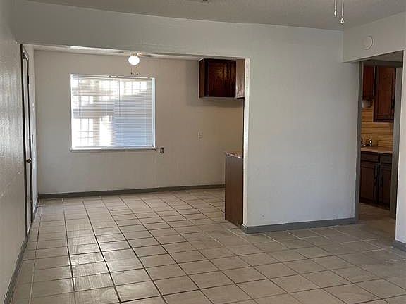 4th image of 1808 N Washington Blvd