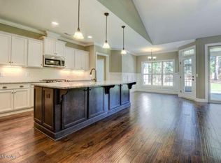 7176 Arbor Oaks Dr, Wilmington, NC 28411