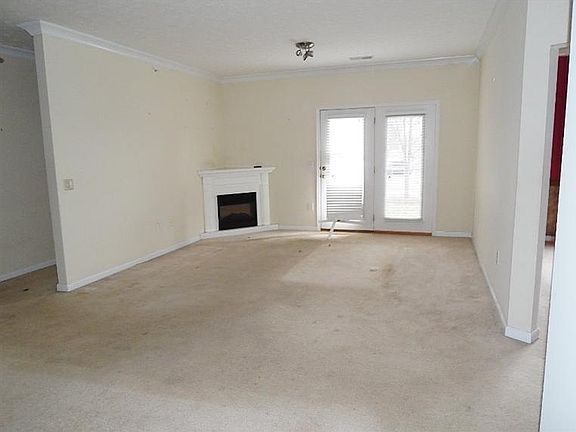 4th image of 1153 Fairman Way Unit 101