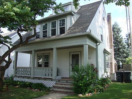 3rd image of 435 Cypress Ave