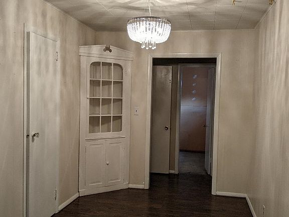 4th image of 2007 Sauber Ave