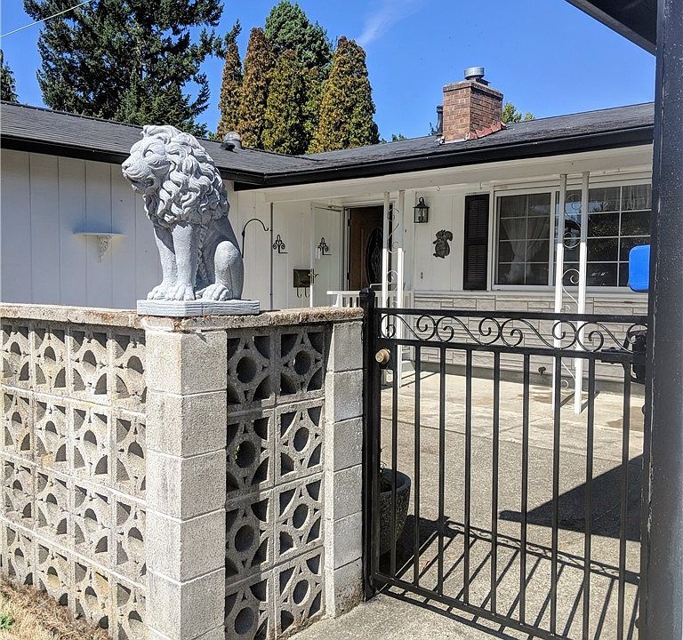 1st image of 5425 N 10th St