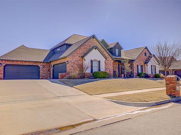 2nd image of 14716 Bella Maria Dr