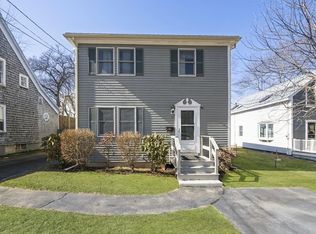 54 Cherry St, Gloucester, MA 01930