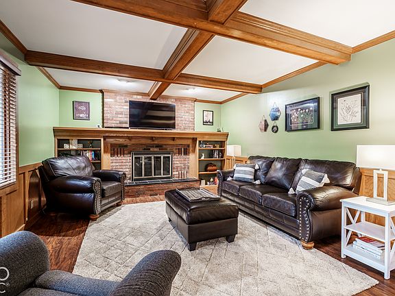 4th image of 4763 Abbots Pl