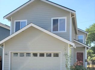 1043 12th St, Bremerton, WA 98337