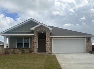 10595 Lowell St W, Mobile, AL 36695