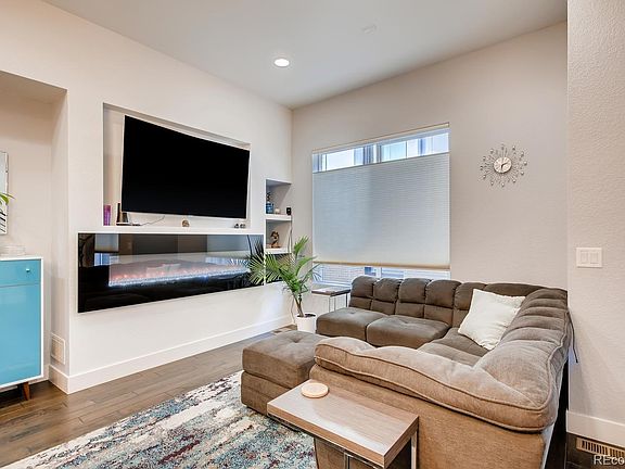 4th image of 3030 N Wilson Ct #4