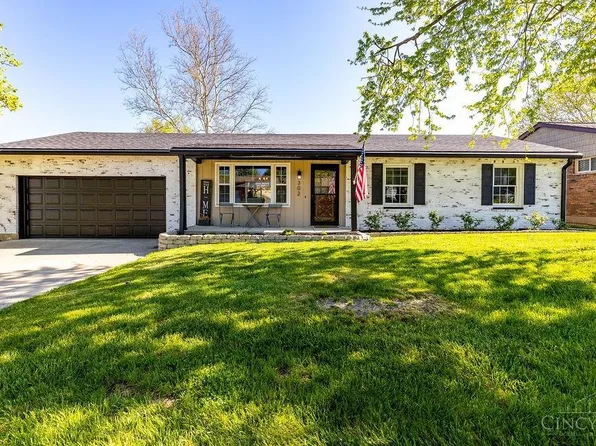 302 Meadowcreek Dr, Lawrenceburg, IN 47025