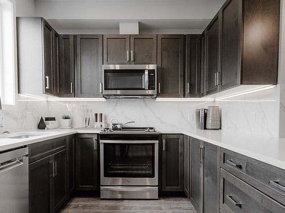 5th image of 850 Belmont Dr SW #131