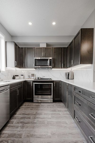 Calgary Townhouse for rent - 2 Bedrooms — photo 4