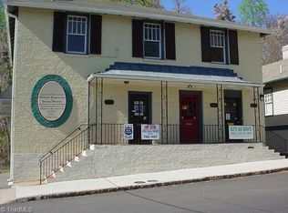 1417 W 1st St, Winston Salem, NC 27101