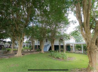 1524 L K Guillory Rd, Basile, LA 70515