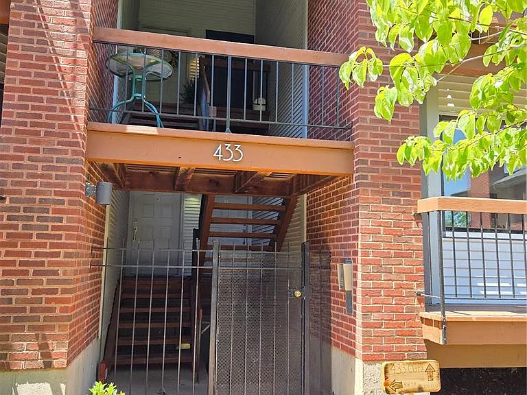 433 Clara Ave #12 — Photo 4
