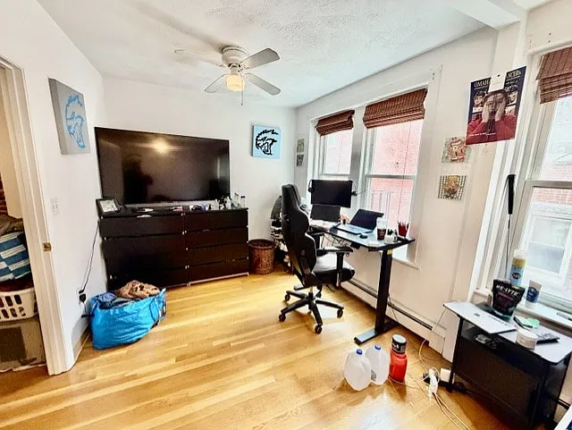 19 Margaret St #3 — Photo 12